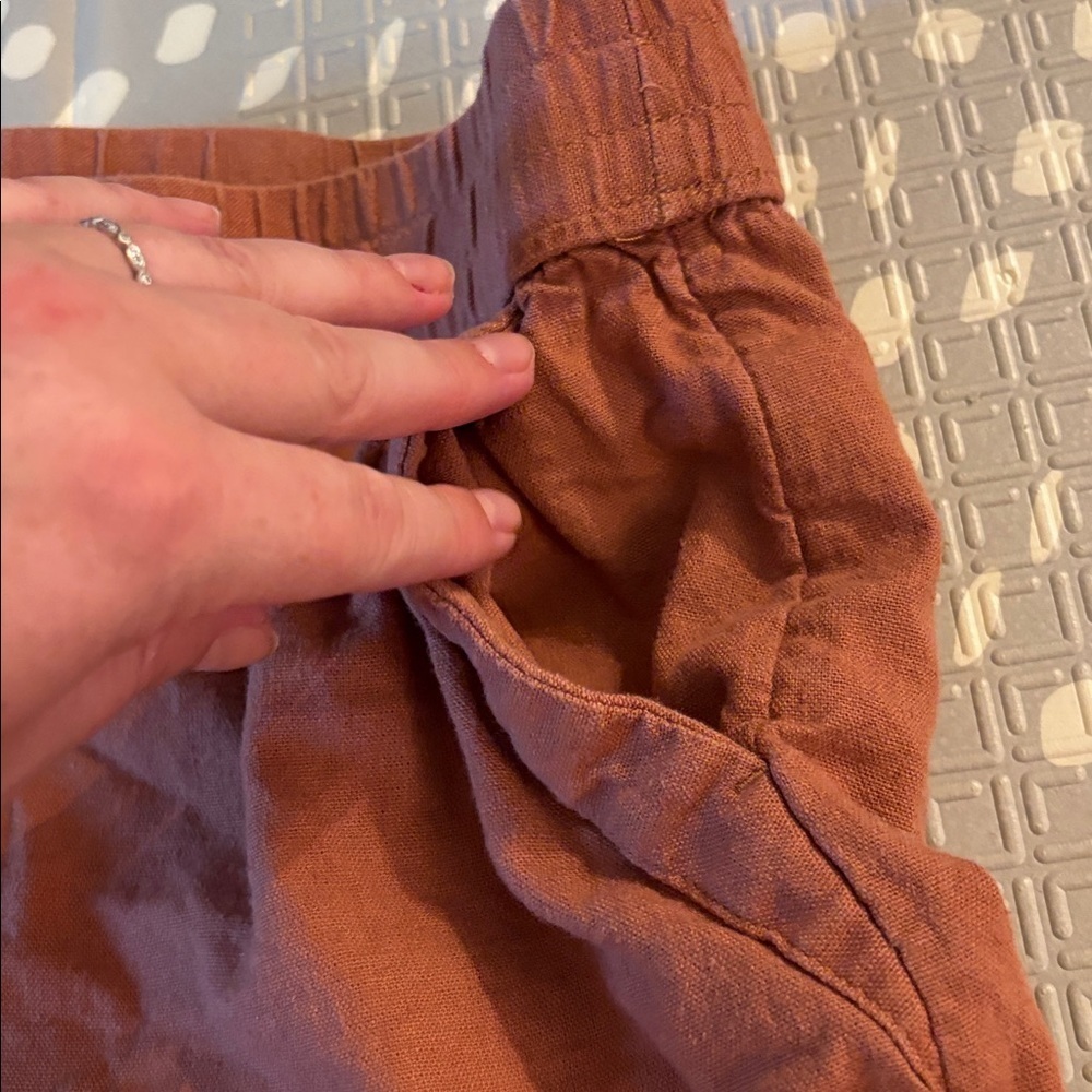 Linen-Type Pants - Picture 3 of 5